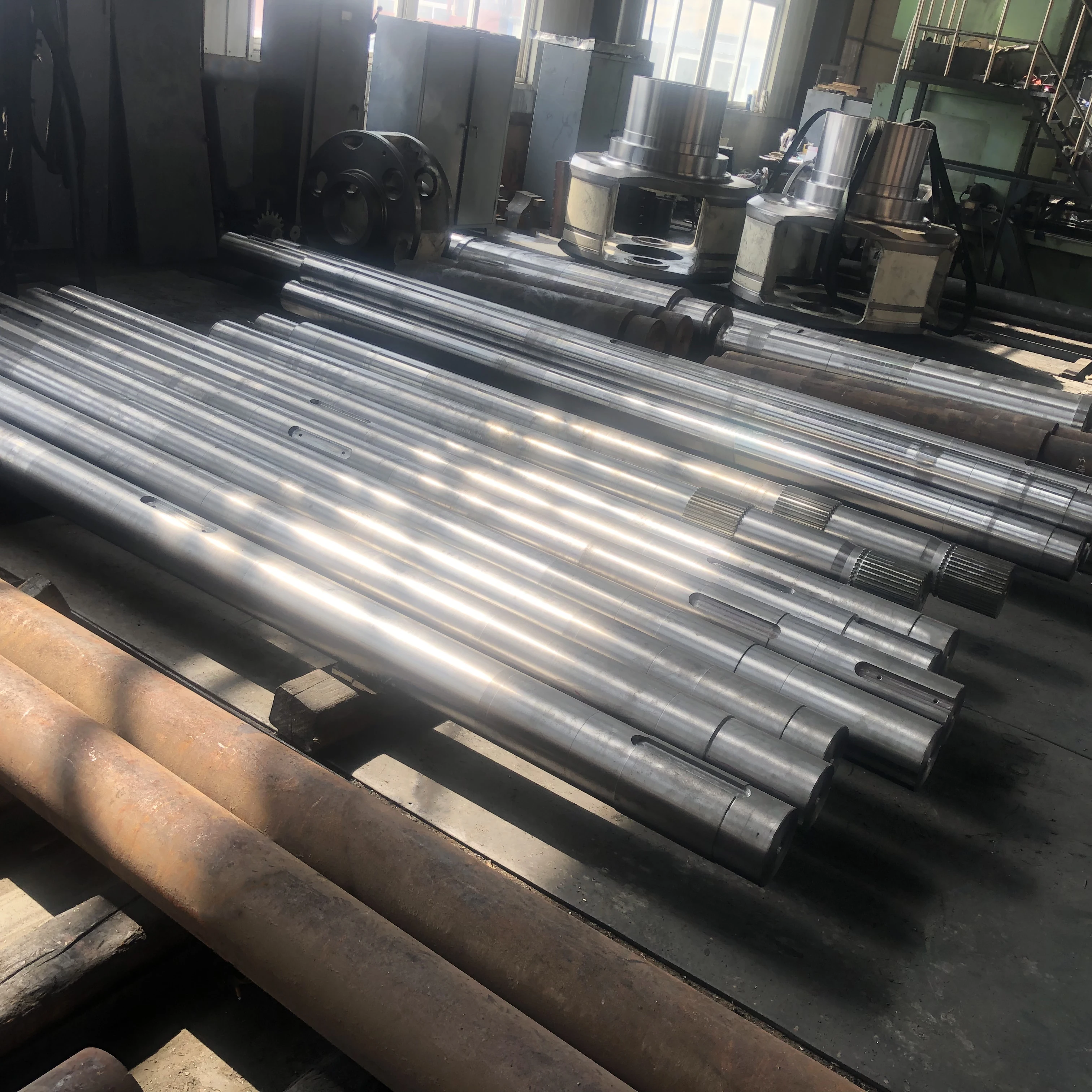 China Professional CNC Machining Custom Axle High Precision Gear Shafts Steel Spline Shaft