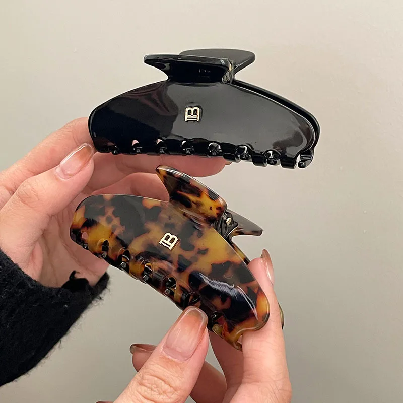 Fashion Letters Acetate Hair Claw Vintage Leopard Pattern Nonslip Ponytail Holder Shark Clips Accessories for Women Girls