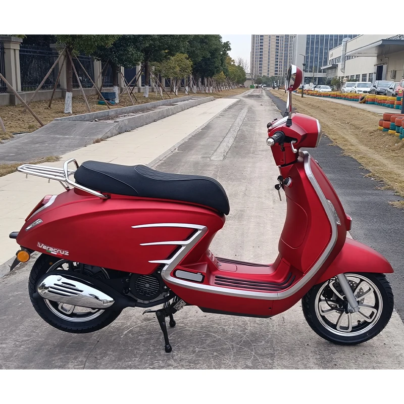 Продается бензиновый скутер 2-х тактный 150cc двигателем на бензине двигатель для мотокросса мотоциклетный с сертифицированными