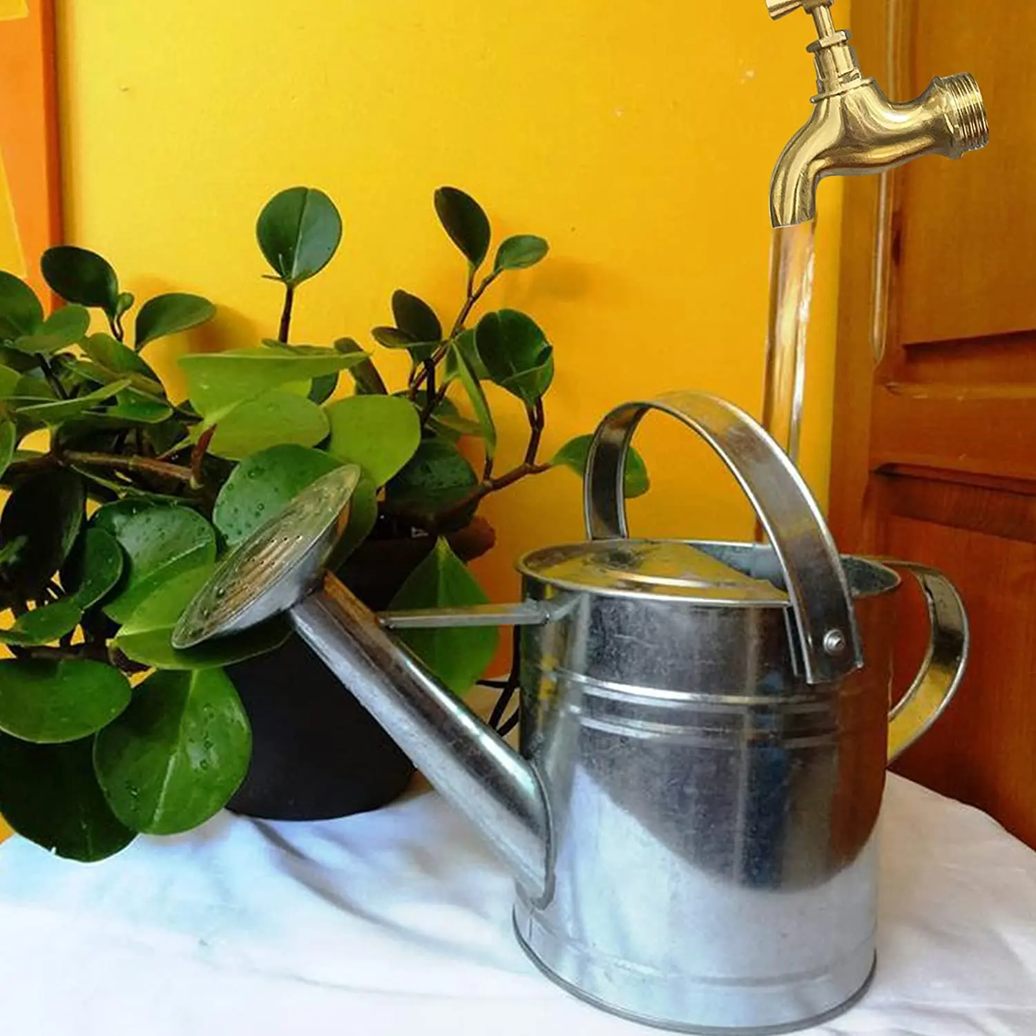 Stealth Flowing Spout Watering Can Fountain Floating Tap Fountain for Home Garden Courtyard Decoration Perfect Gift for Family