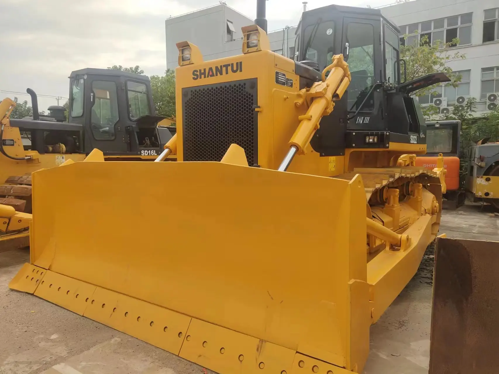Used SD22 crawler bulldozer second-hand SHANTUI SD22F 220 large bulldozer