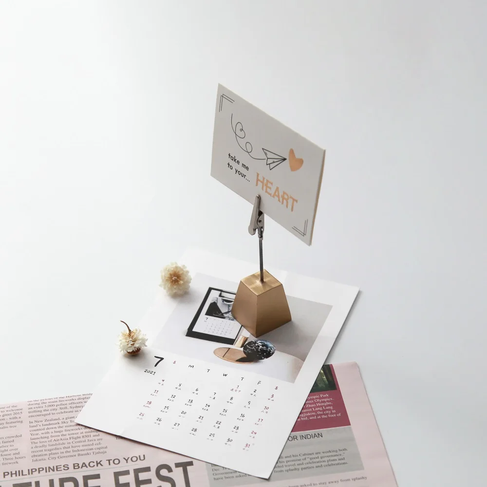 MAXERY Place Card Holder Table Number CardStand for Restaurants Memo Clip Weddings Banquets and