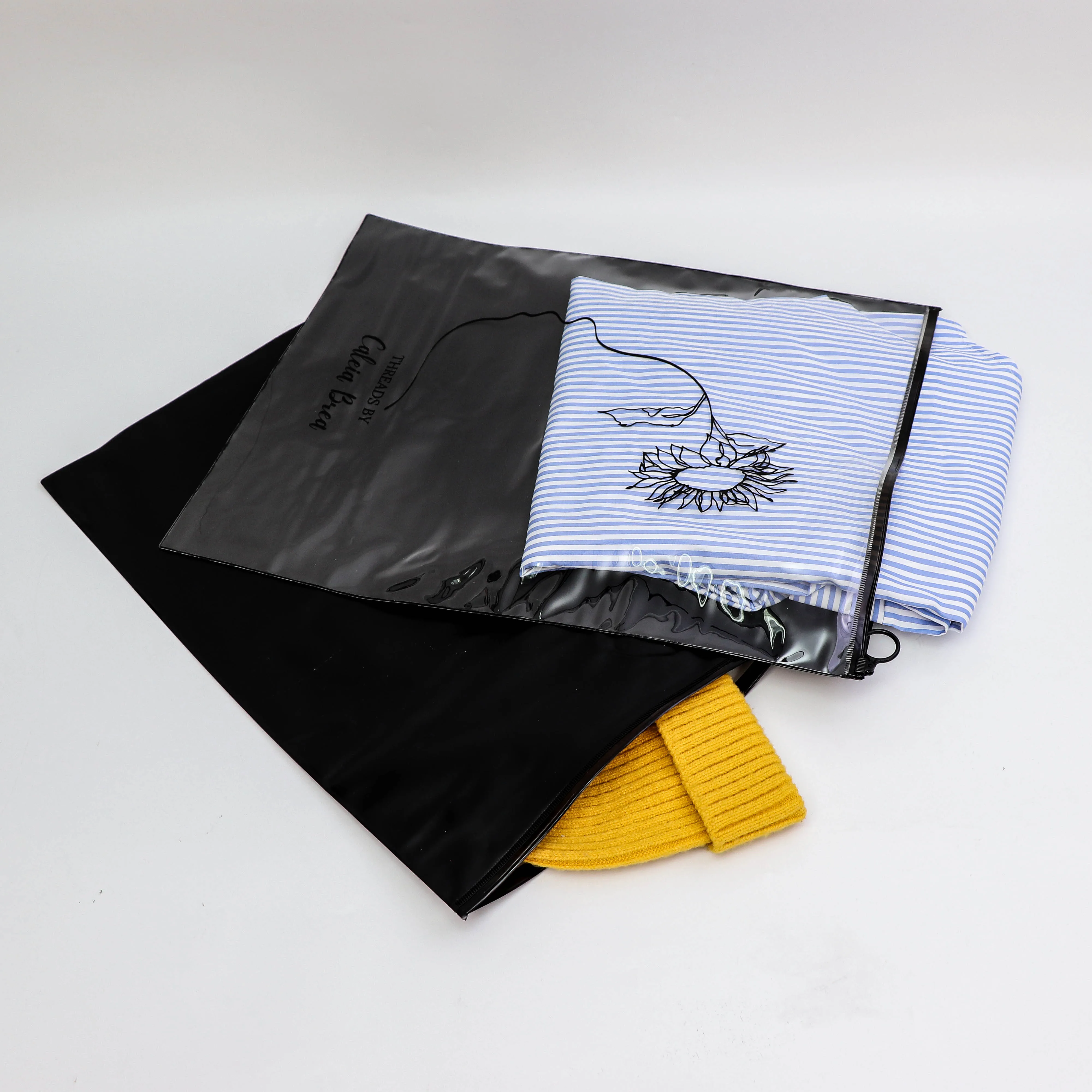 PVC Bags Clothes Packaging Custom Packaging Ldpe Plastic Cosmetic Clear Logo Frosted Zip Ziplock Plastic Bags For Clothing