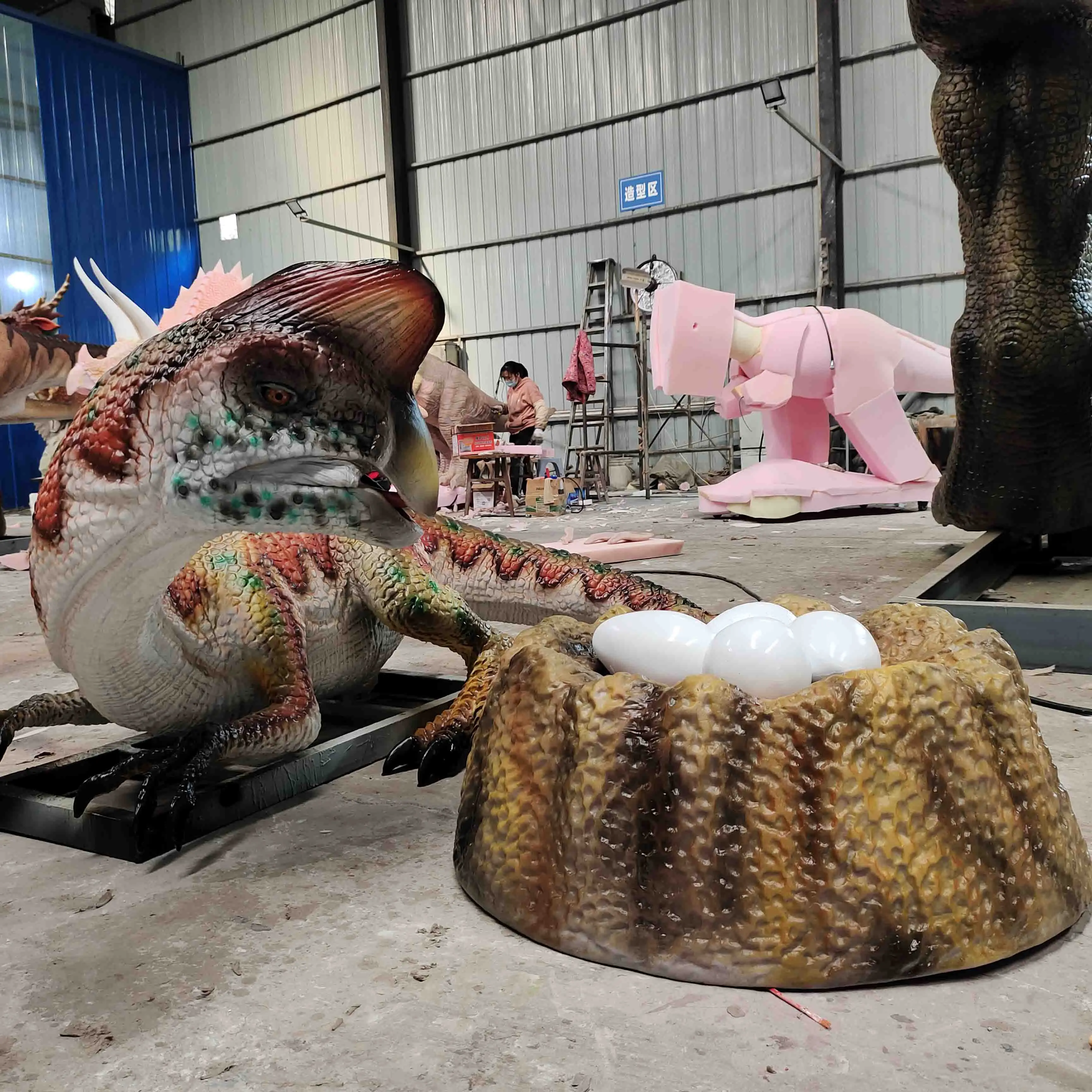 Theme Park Artificial Dinosaurus Animatronics Model Life Size Animatronic Dinosaur Oviraptor Dinosaur Hand Made