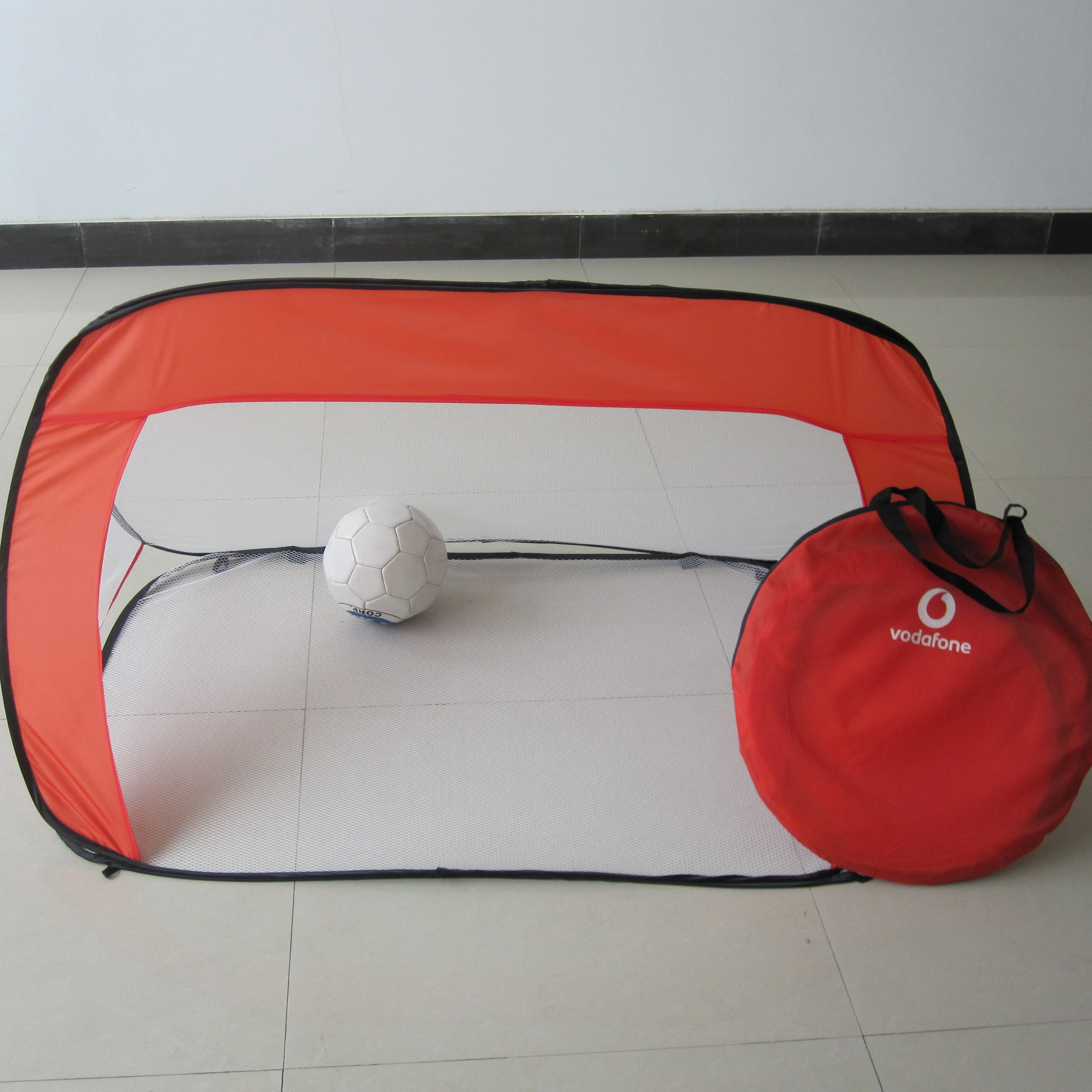 Factory direct sales outdoors team sports cheap target portable soccer goal toys kids