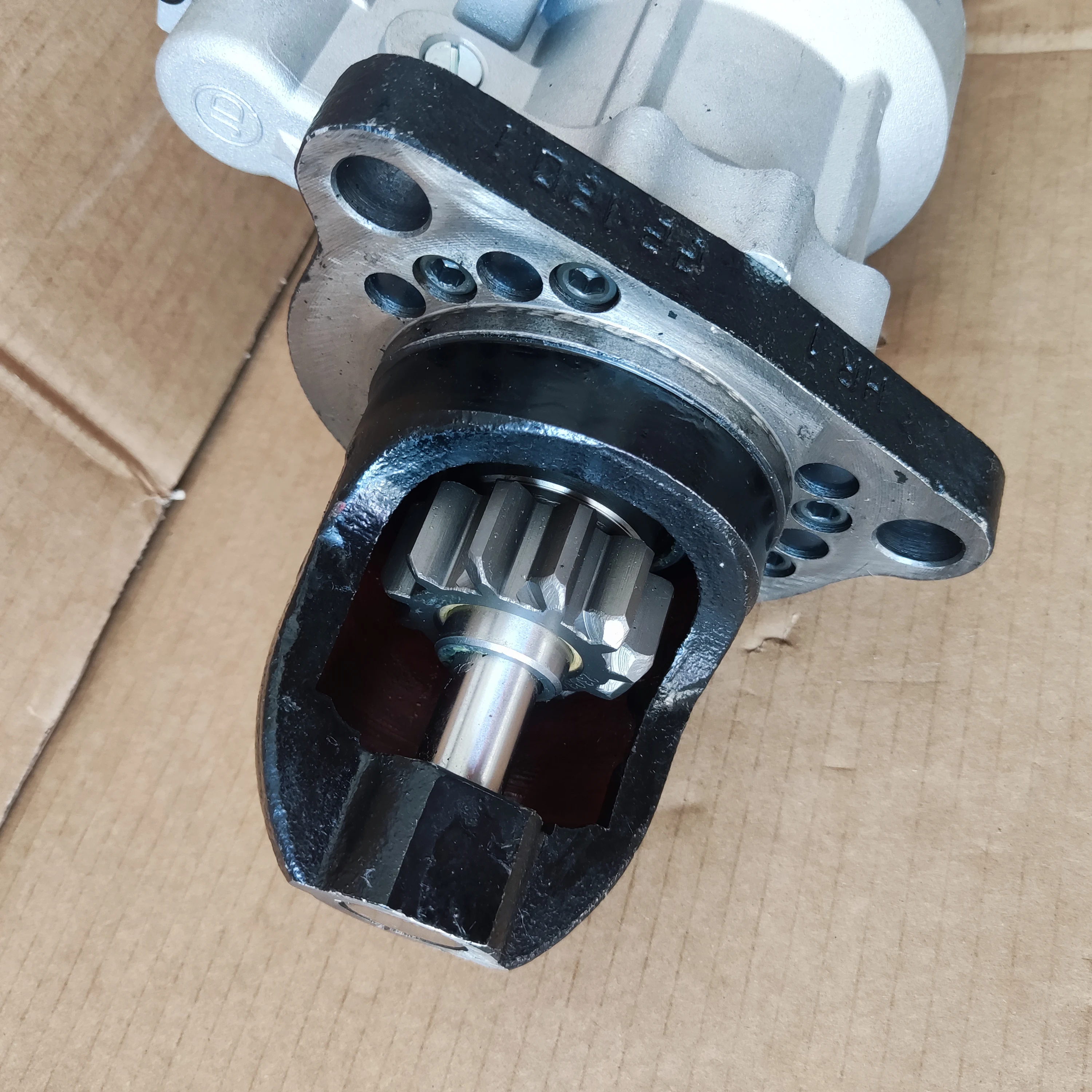 Cummins factory price 24V starting motor 5284084 chongqing Cummins original engine M11 dump truck diesel engine