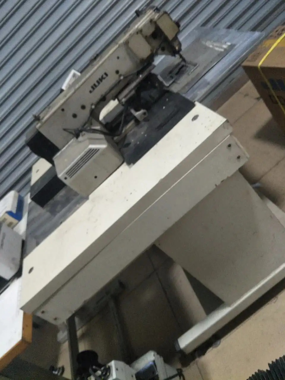 JAPAN IMPORTED JUKI 210D COMPUTER Trick sewing Machine good condition