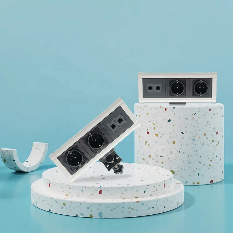 Настольная розетка с зажимом для зарядки типа 1