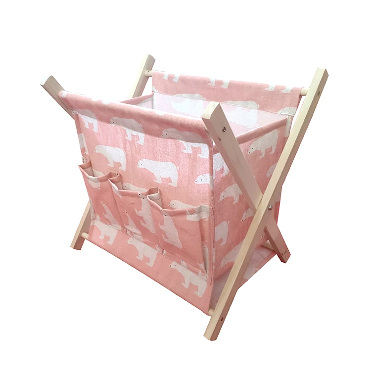 Деревянный стеллаж для магазина с бабочками