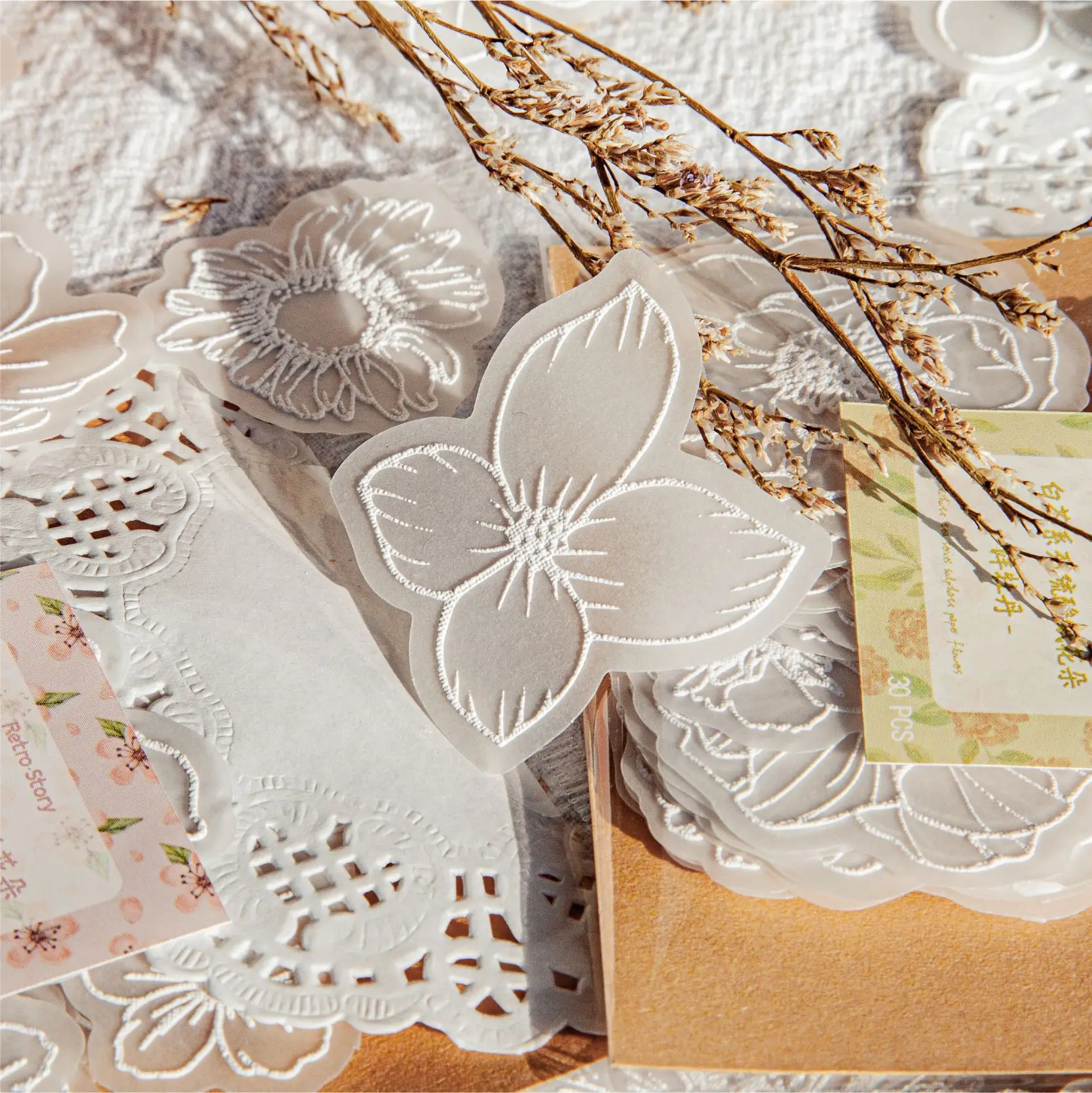 30pcs/pack Sulphuric Acid Paper Flowers White Tea Series Stereoscopic Foam Handbook Decoration Materials
