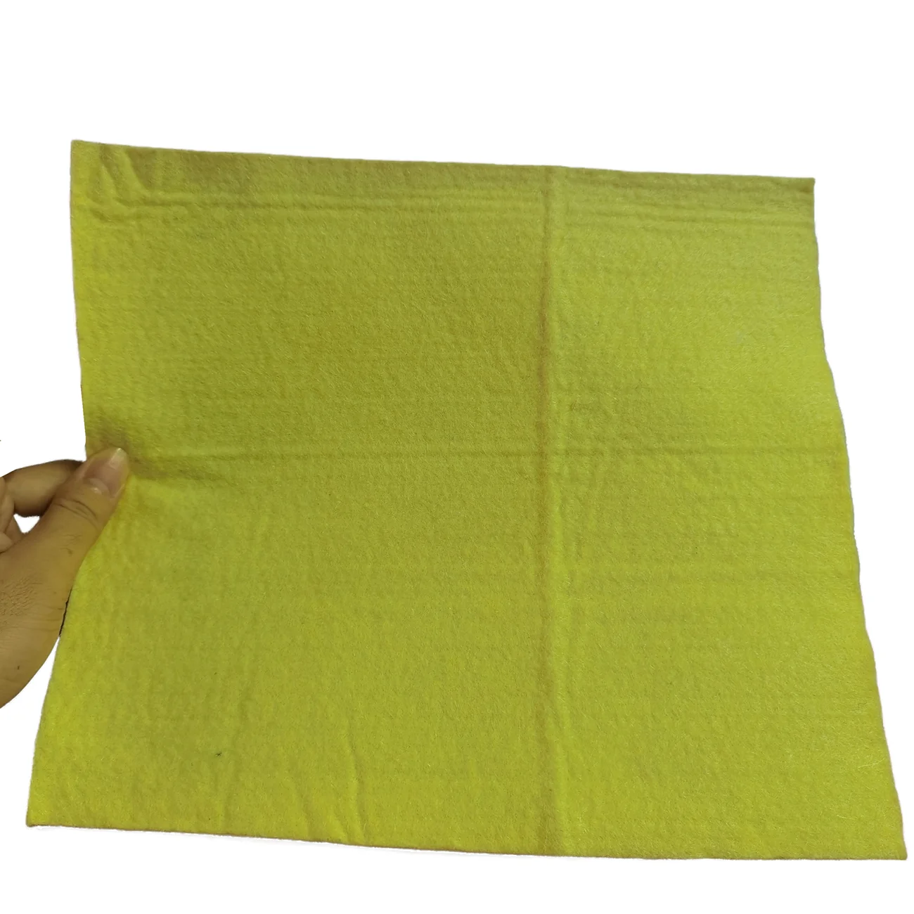 Corrosion resistant insulation cotton is a high-quality material used to make insulation product linings