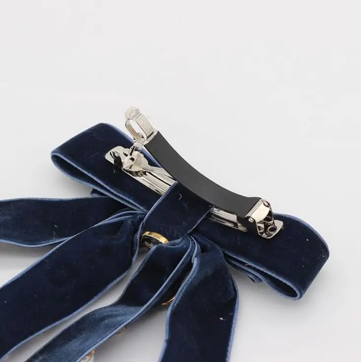 Wholesale Fashion Girls Large Velvet Hair Bows Crystal Pearl Embellished Barrette Clips Luxury Hair Clip Ins for Women