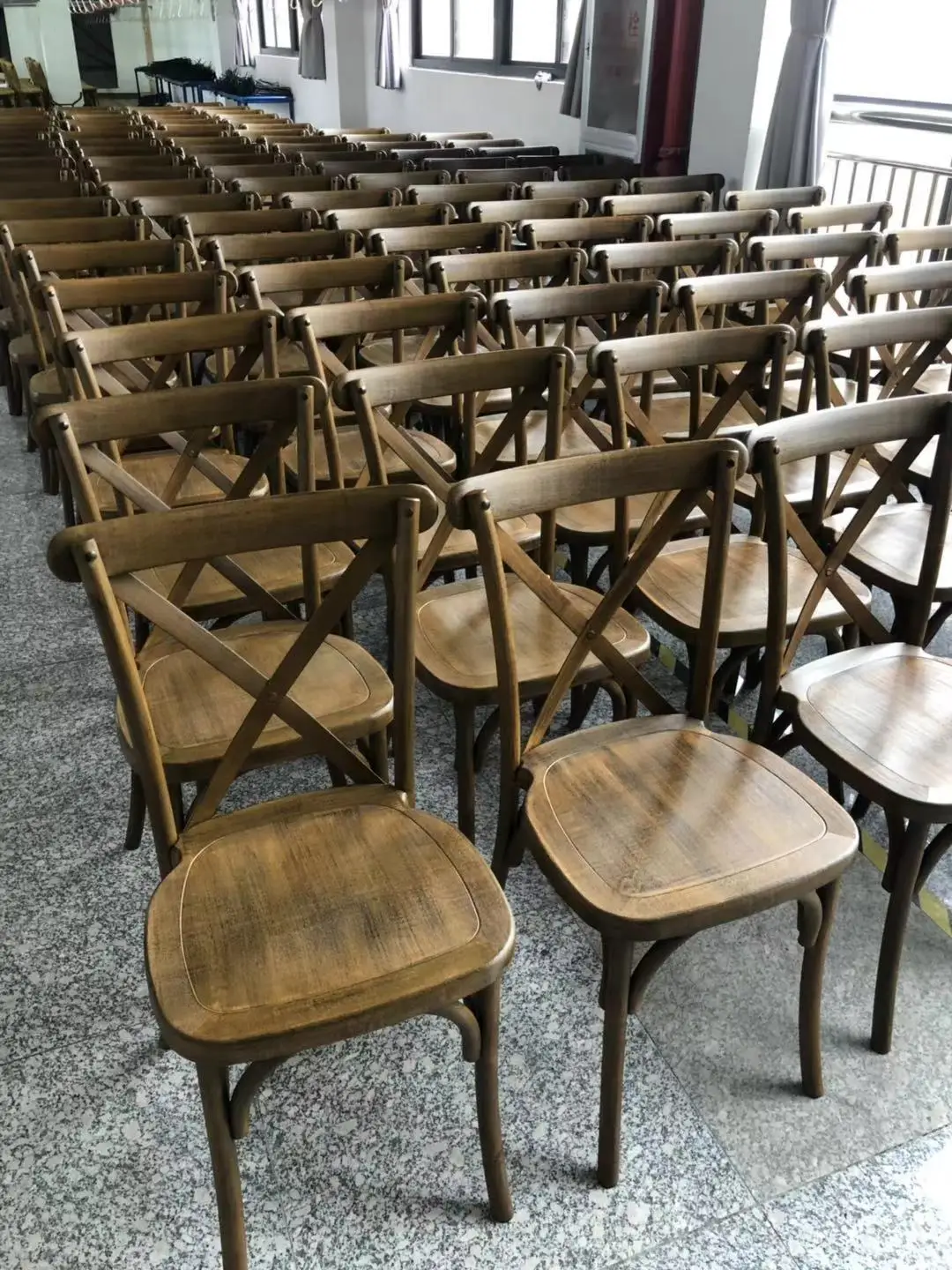 2024 New Antique Looking Resin Bentwood Party Chair