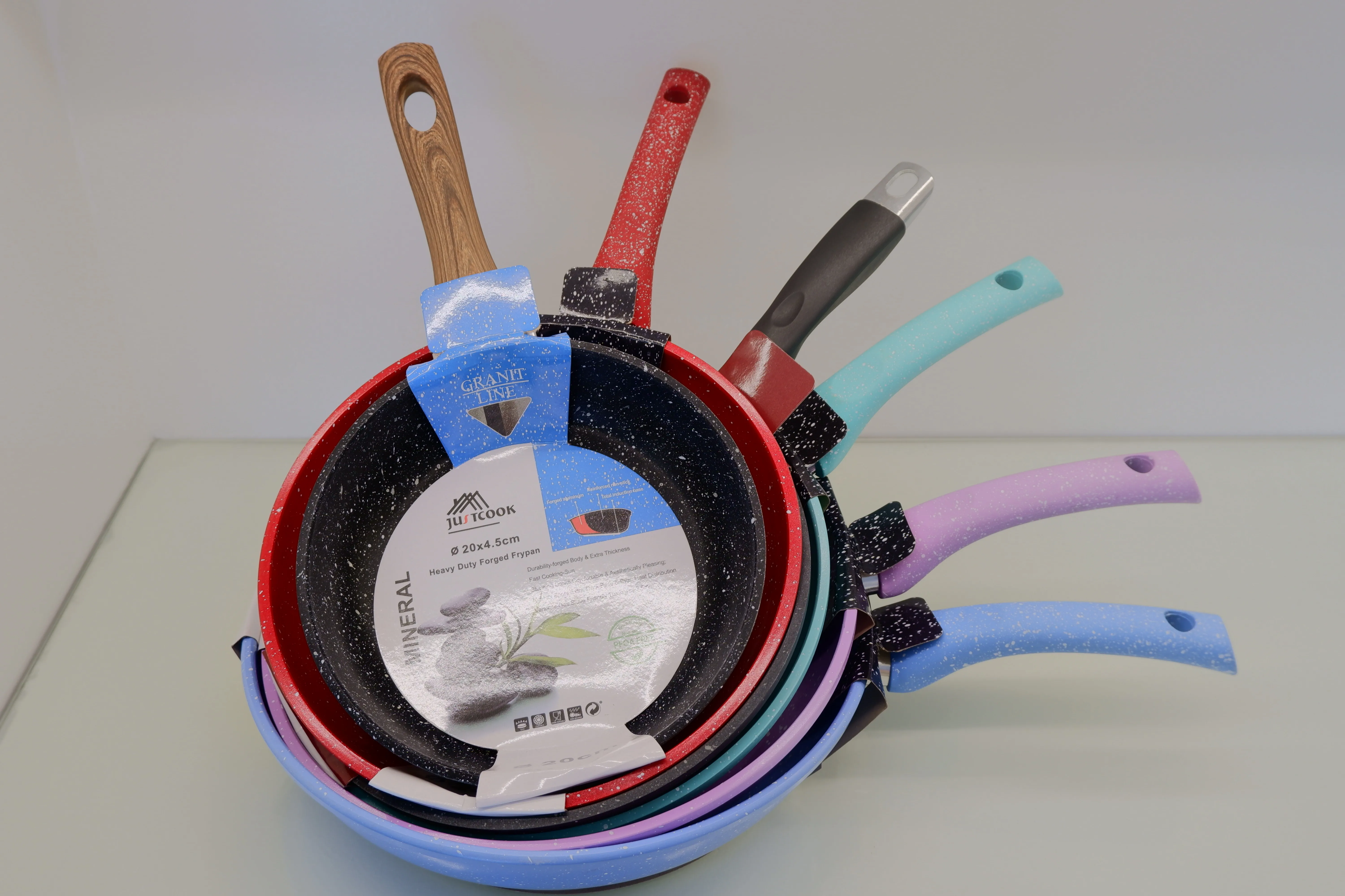 18cm 20cm 22cm 24cm 26cm 28cm Forged Frying Pan Non-stick Saute Pan