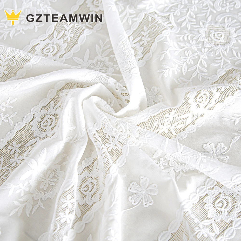 Factory Price Guipure Floral Pattern Fancy Lace Embroidery Party Wedding Lace Fabrics