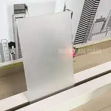 6mm 8mm 10mm 12mm Thick Frosted Acid Etched Glass Chemical Sandblasting Tempered Glass For Interior Bathroom Shower