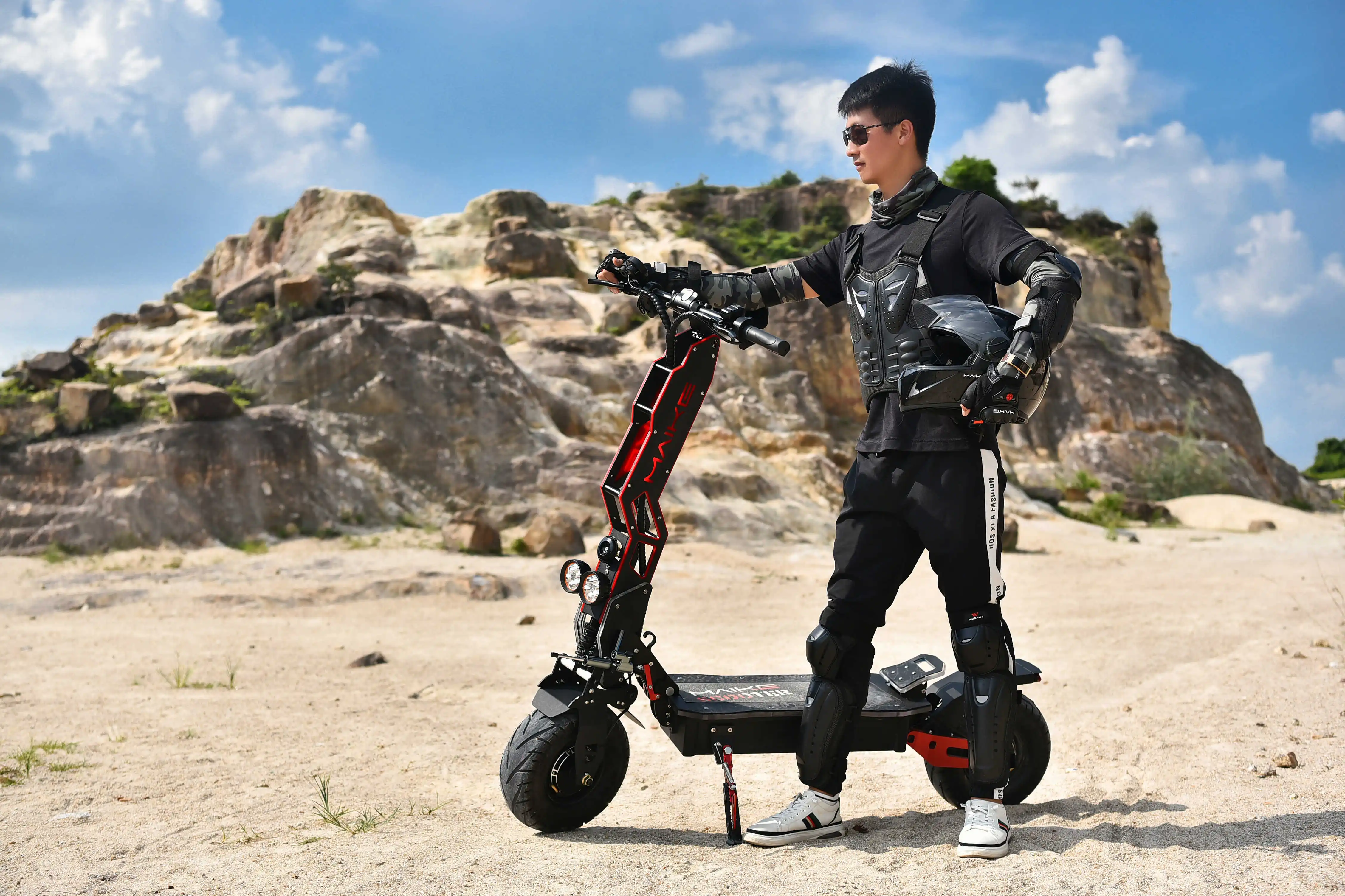 Maike  MKS 50ah eu warehouse scooter  fast dual motor 13 inch big wheel offroad electric e-scooter 8000w for adult wholesale