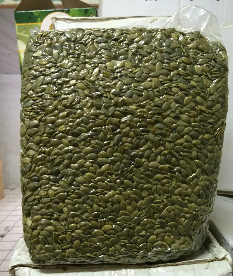 Wholesale Certified Organic Pumpkin Seeds Inner Mongolia Shine Skin Pumpkin Kernels Use for Nut or Bakery Light Green