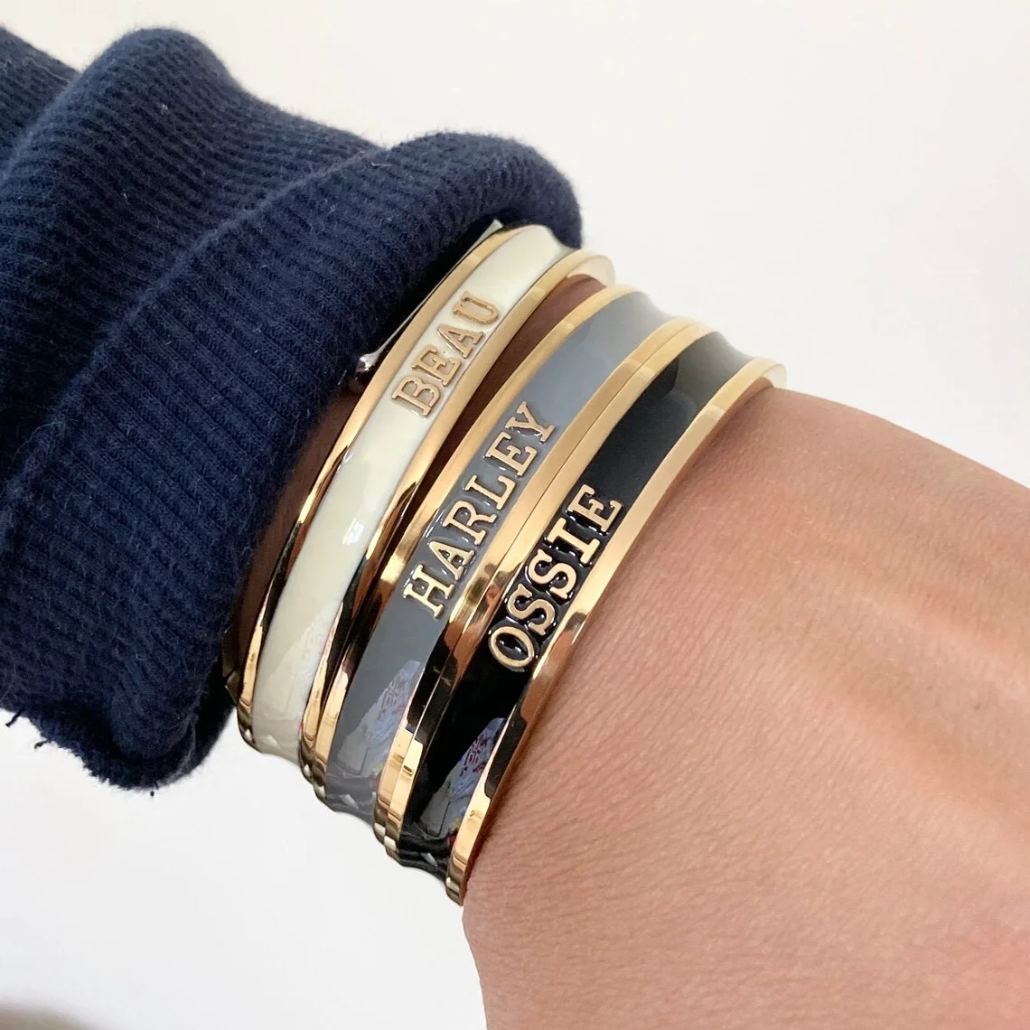 Custom Name Logo Date Bangle 18k Gold Silver Rose Gold Enamel Bangle Personalised Gift Roman Numeral Bracelet for Her