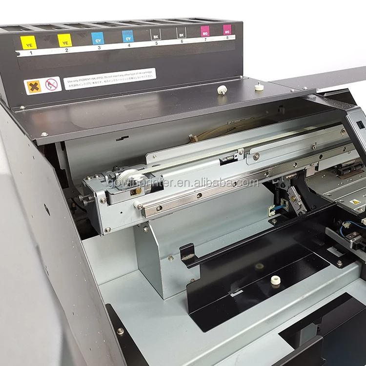 Secondhand Roland Used RE640 Solvent Printing Machine Car Wrap Eco Solvente Roland Canvas Printer On Sale