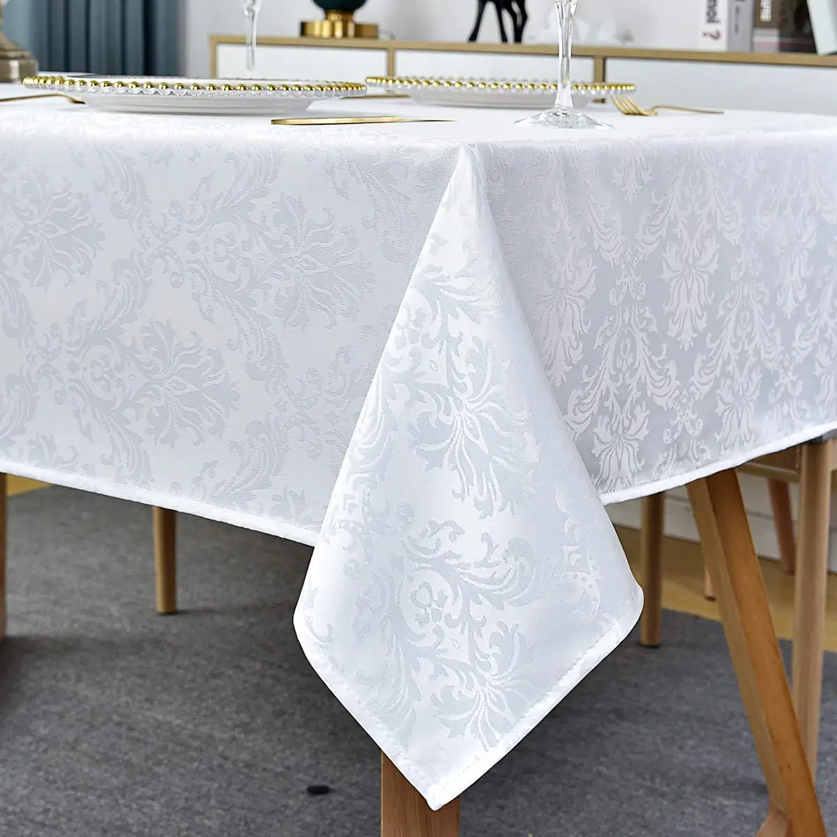 Jacquard Table Cloth Damask Wrinkle Resistant Polyester Tablecloth for Wedding Hotel