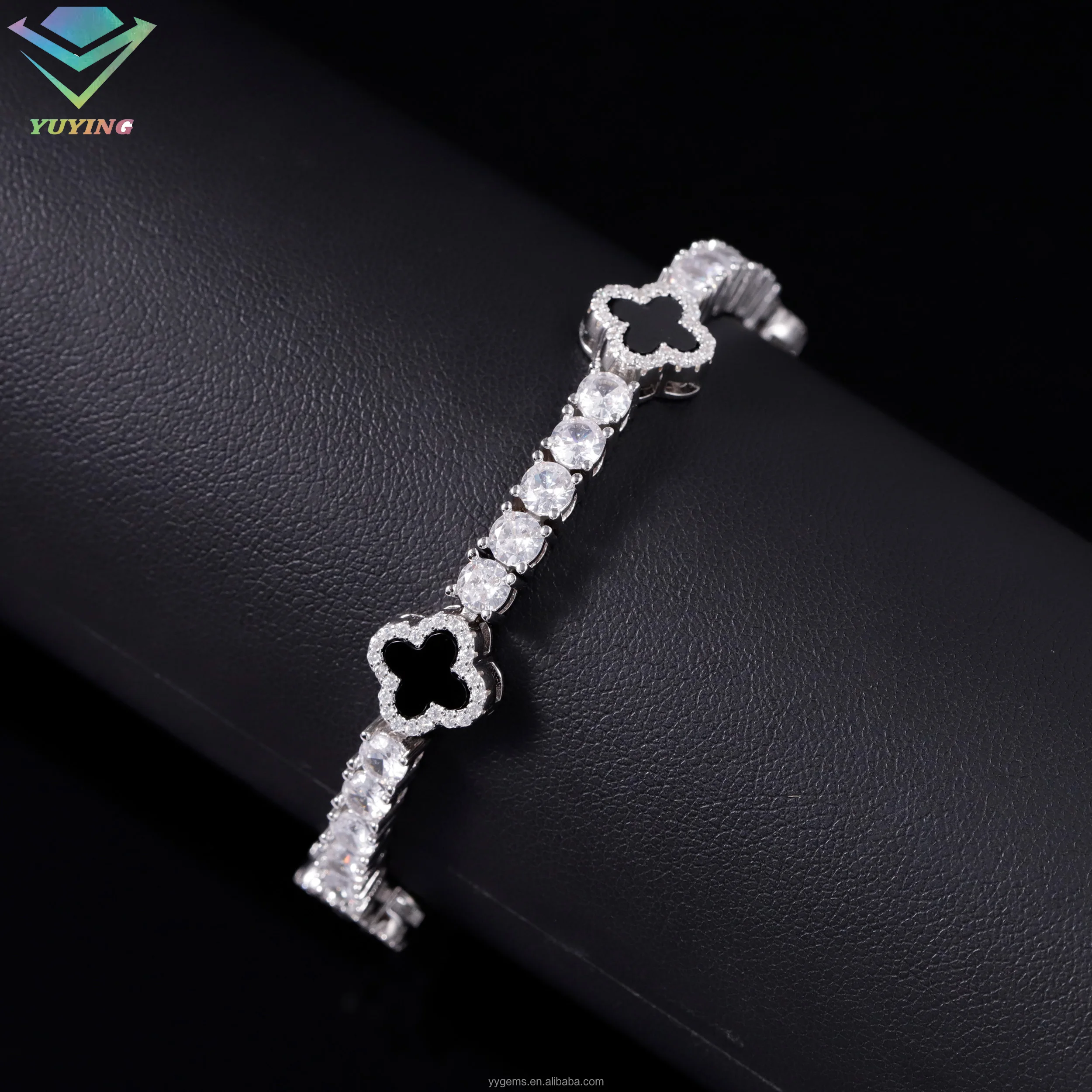 Yu Ying four leaf clover agate with vvs moissanite Bracelet S925 Silver Moissanite Cuban link Chain Bracelet Jewelry