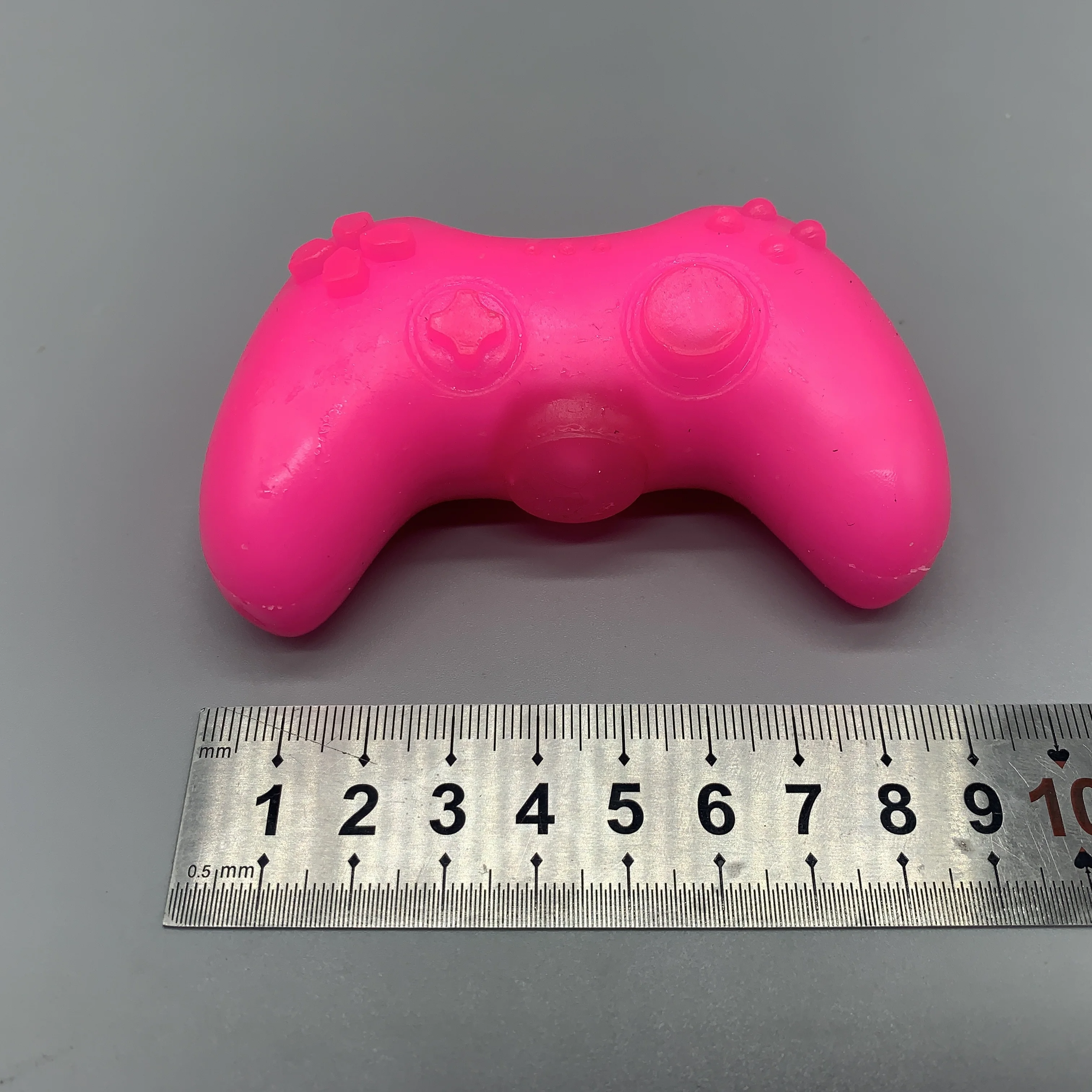 Wholesale Squeeze Gamepad Toys TPR Game Pad  Anti Stress With Flour Decompression Fidget Toy