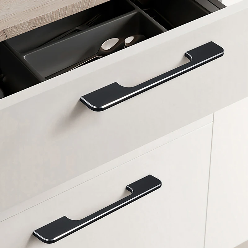 Ручки для шкафа