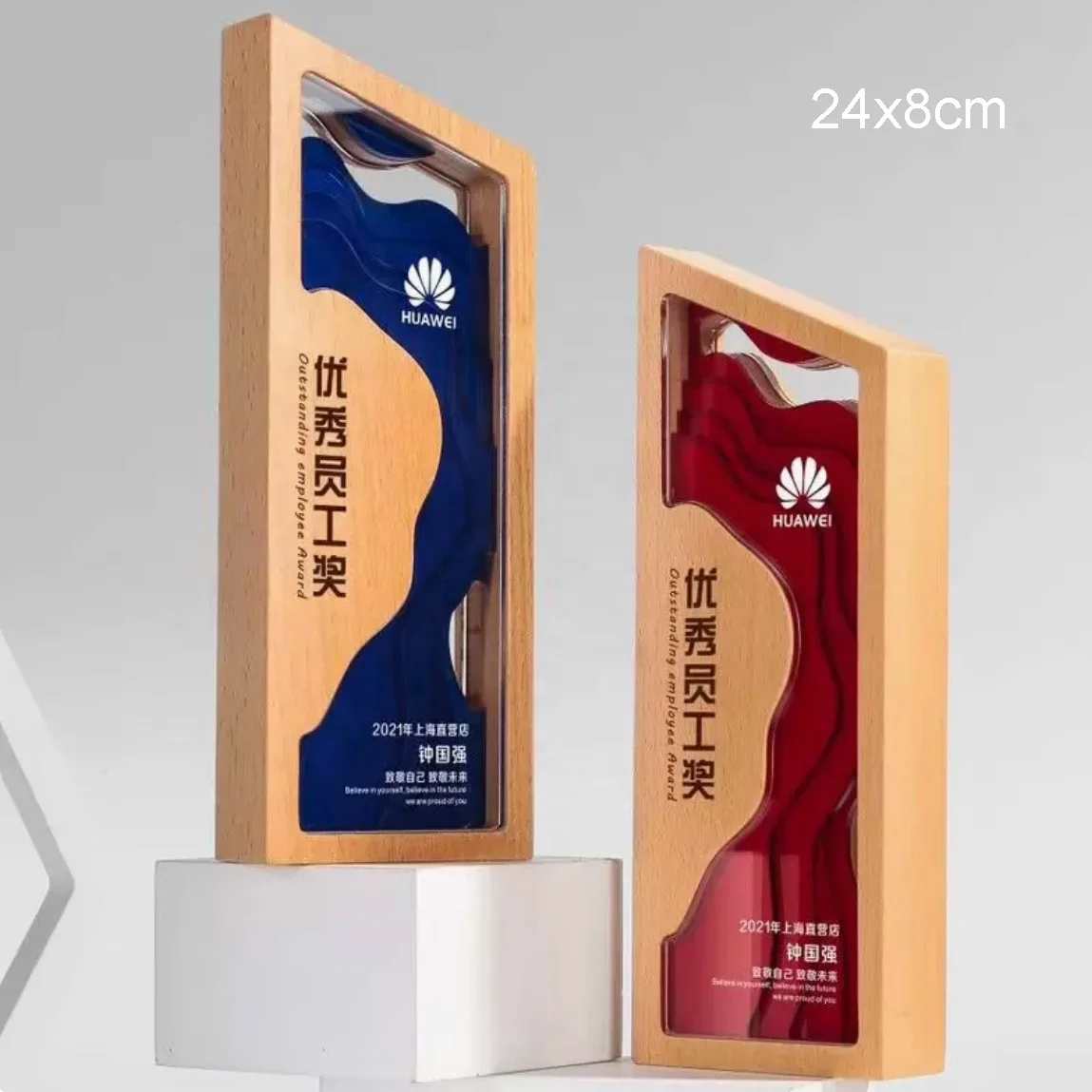 Newtguangzhouystal Glass Trophy Wcrystalved Animal Theme Laser Printed Award Plaque on Wood Bart New York Souvenir Europe Clear