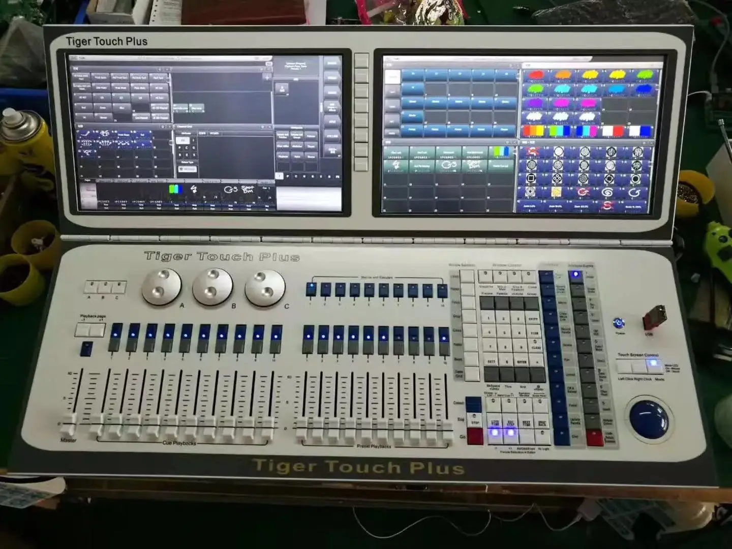 Tiger touch pro/Tiger touch Plus/Tiger touch II console light controller good quality