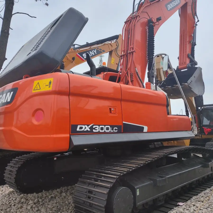 New Products Factory Supplier High Quality Doosan 300-9c Used Crawler Excavator Original Engine