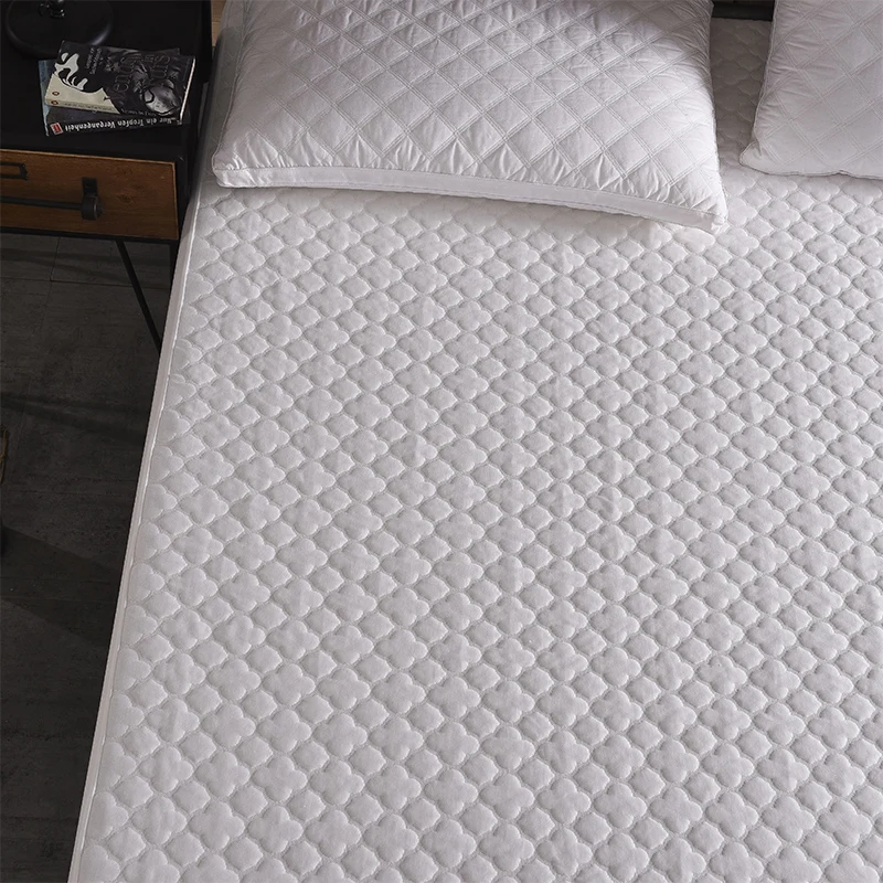 Wholesale Price Padded Mattress Protector Waterproof Quilted Mattress Cover Protector Line Fabric With Pillow Cover