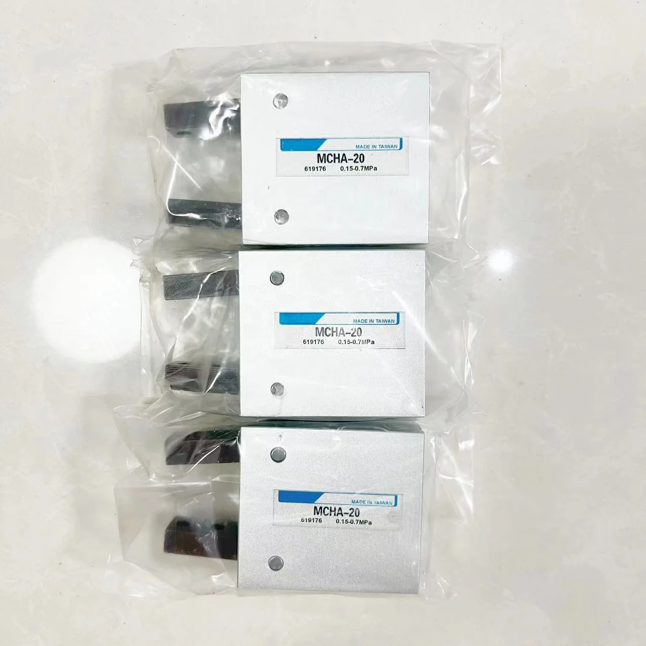 Новый оригинальный воздушный цилиндр MCHA-32 микро-цилиндр