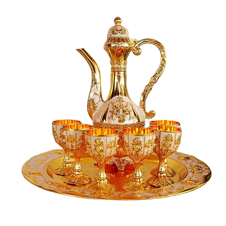Top Selling Wholesale Retro Royal Wine Glass Wine Ray Set Furniture Decoration Handicrafts Wine Jug