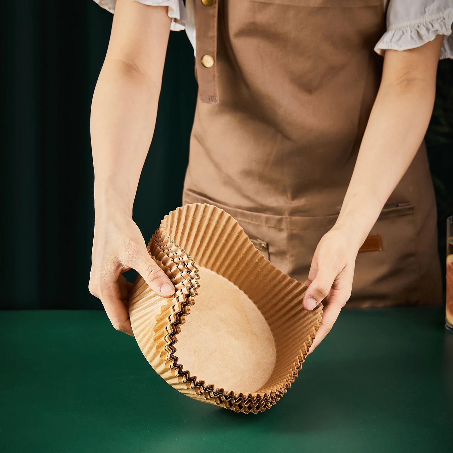 Disposable Air Fryer Basket Non Stick Paper 100 Pieces Air Fryer Liners Perforated Parchment Paper