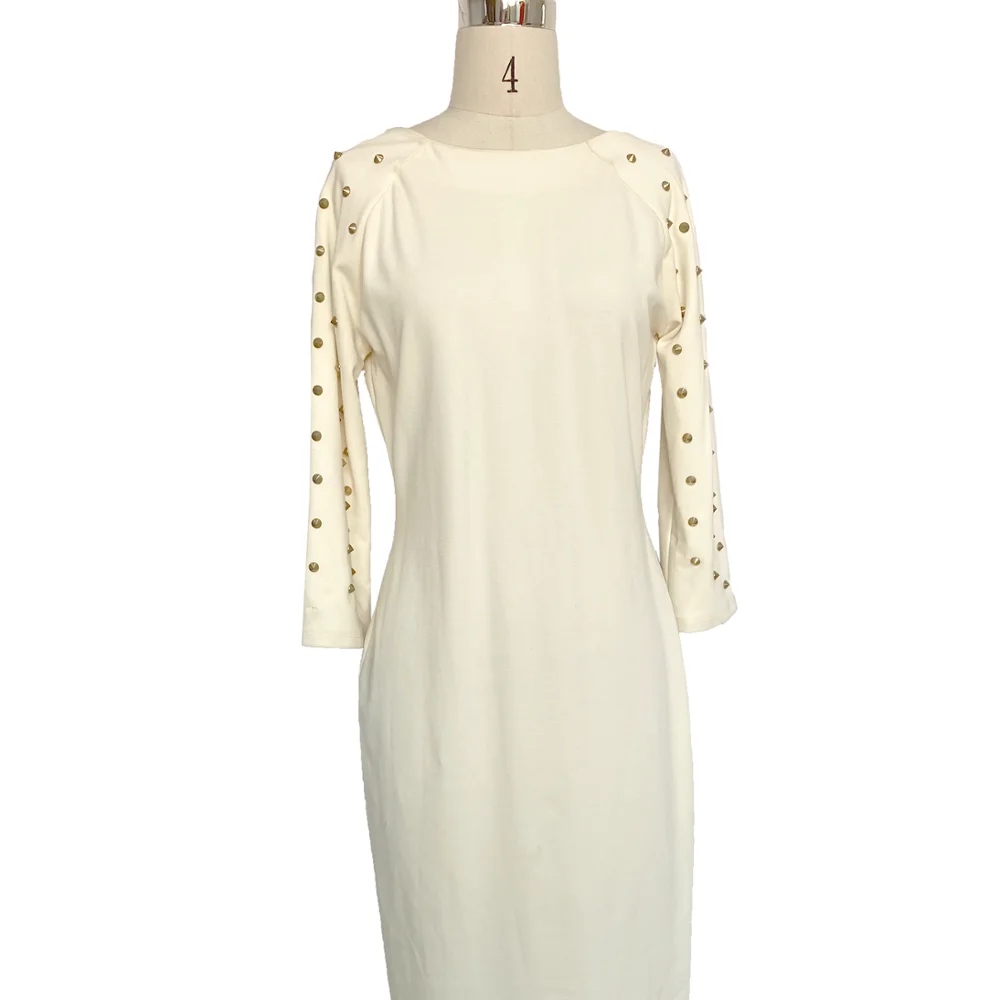 Sexy fashionable and casual looking backless white willow long-sleeved evening dress dress