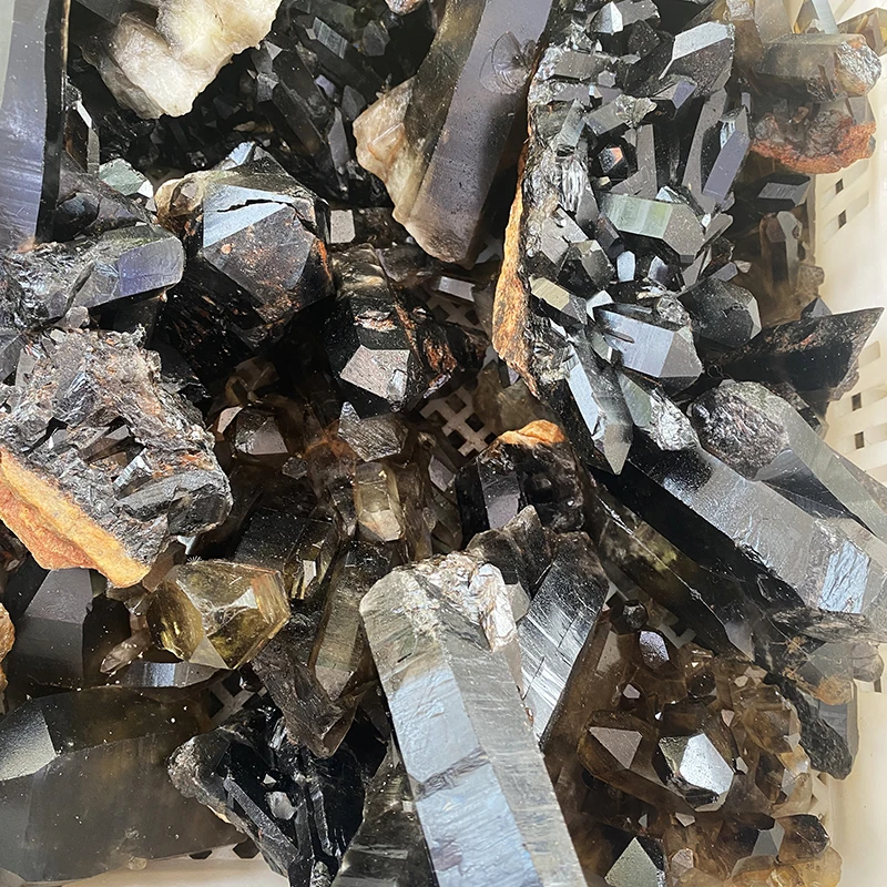 wholesale Rare Titanium Quartz black crystal clusters crystal point aura crystal for healing and decoration