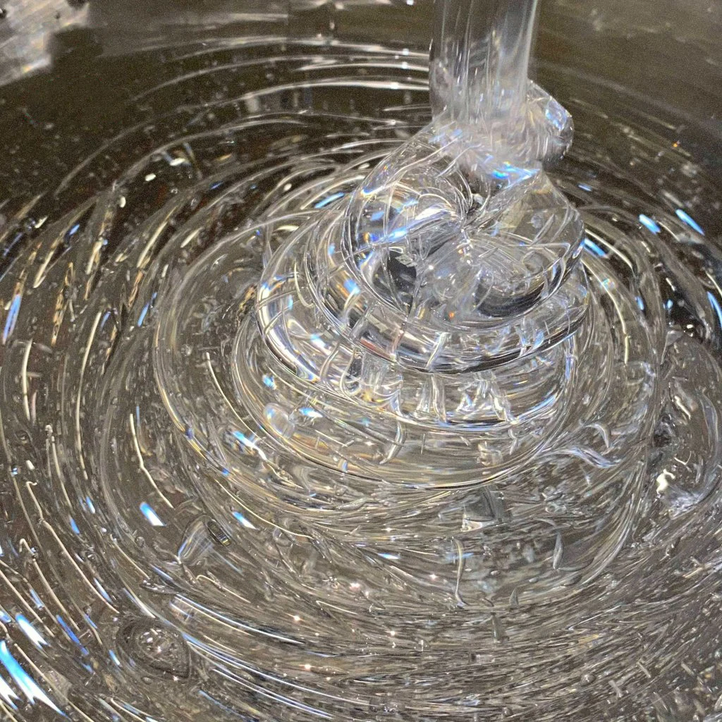 High Quality Lip Glaze Gloss Base Material To Make Pour Gloss Transparent Clear Bulk Natural Vergasel Lip Gloss Base