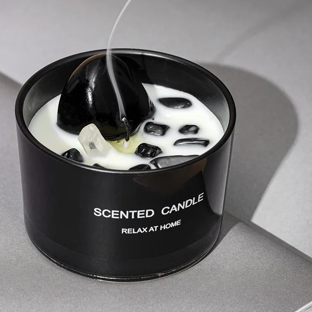 Oem Dubai Wholesale Market White Wax Candles Black Jar Aroma Wedding crystal Scented Candle