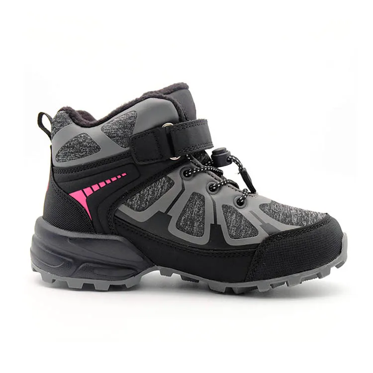 Green Pink Hot Sale New special design PU Football Sport Shoes Kid hiking