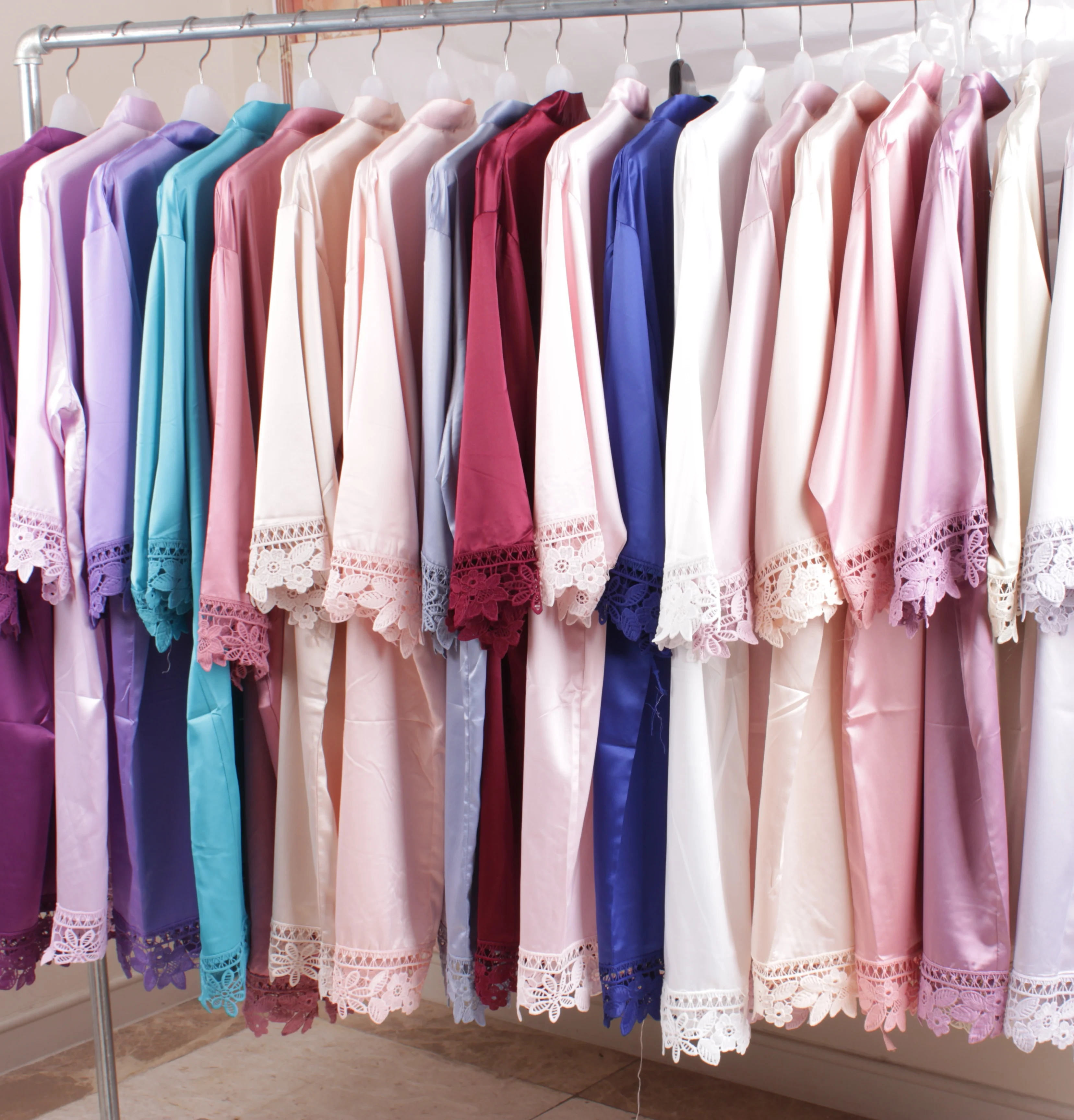 
In stock fast shipping Lace sleeve Silk Robe 