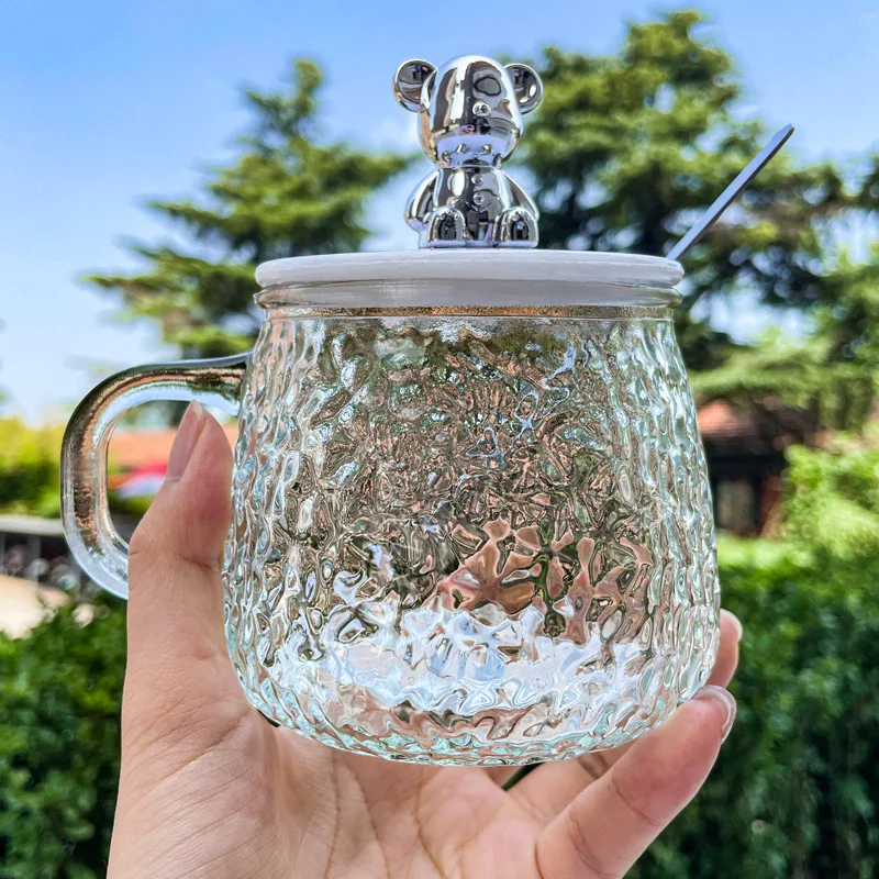 Best Price Cute Hammer Grain Glass Mugs Office Household Drink Water Cups Coffee Teacup with Bear Lid and Spoon