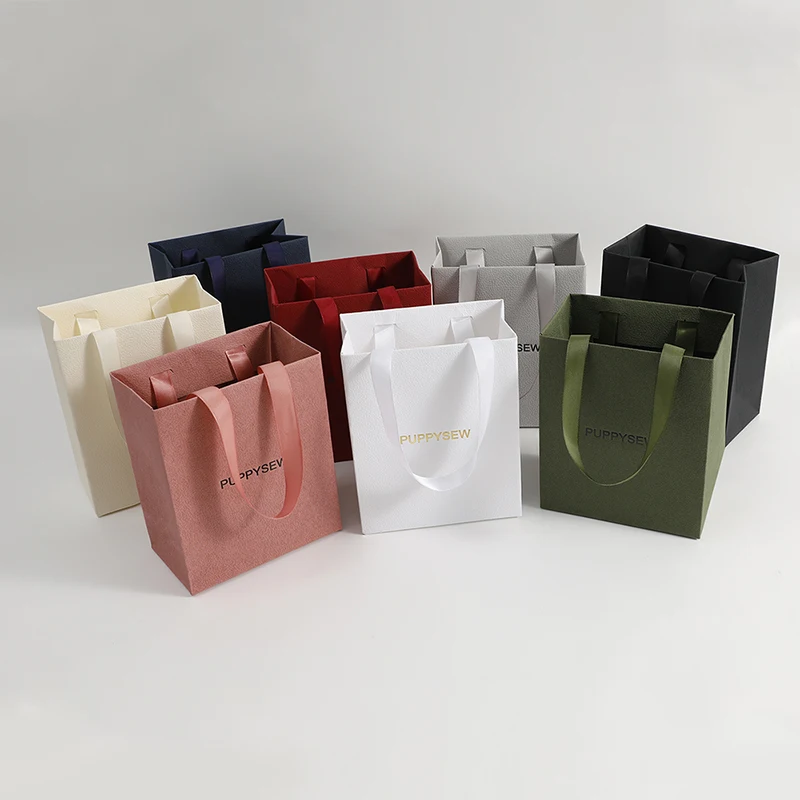 Custom Printed Paper Bags Cardboard Luxury White Kraft Paper Gift Bag With Ribbon Handle For Shopping Bag With Your Own Logo