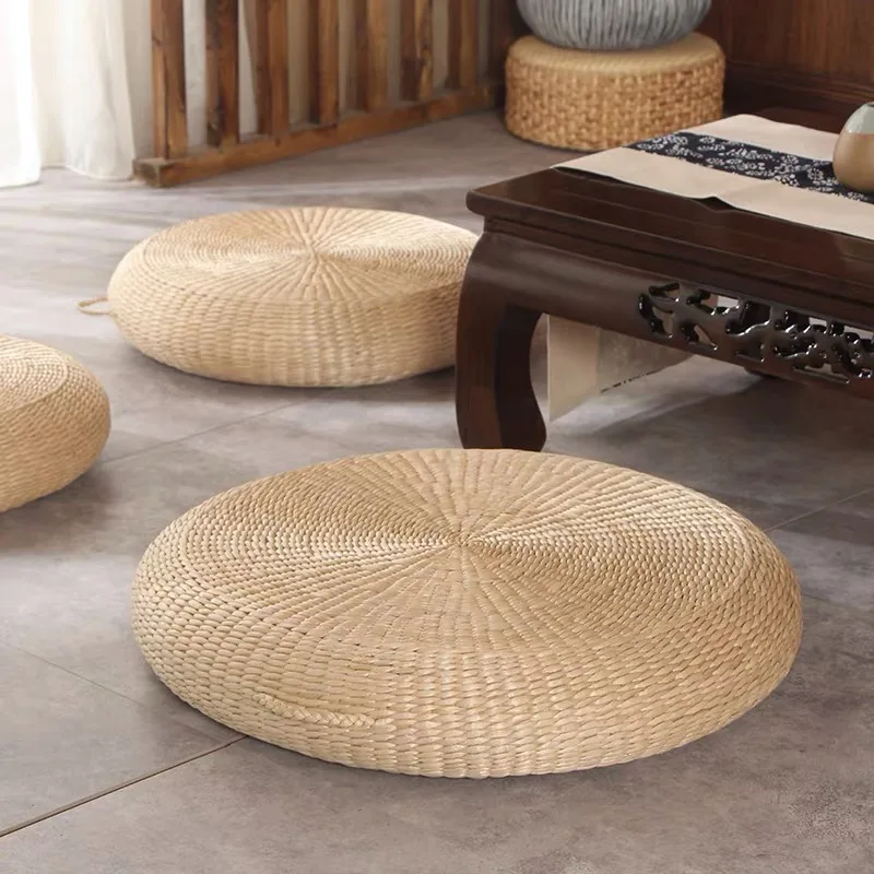 2022 hot selling Eco-friendly Ottoman Straw seagrass woven poufs for the living room