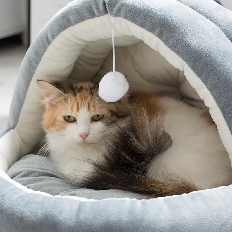 Wholesale Custom Warm Pet House Bed with Ball Toy Comfortable Cat Bed