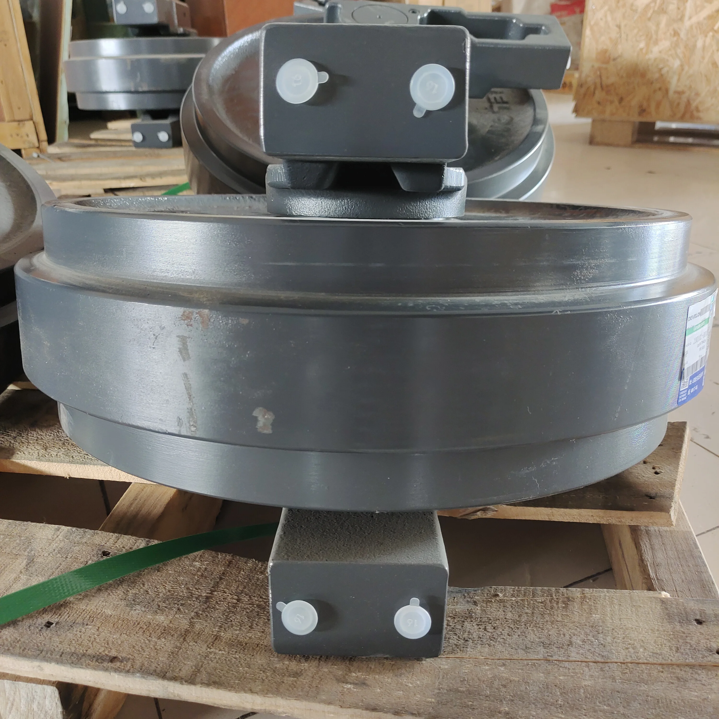 DX225LCA didler 200102-00052-EP гусеничный ролик для экскаватора