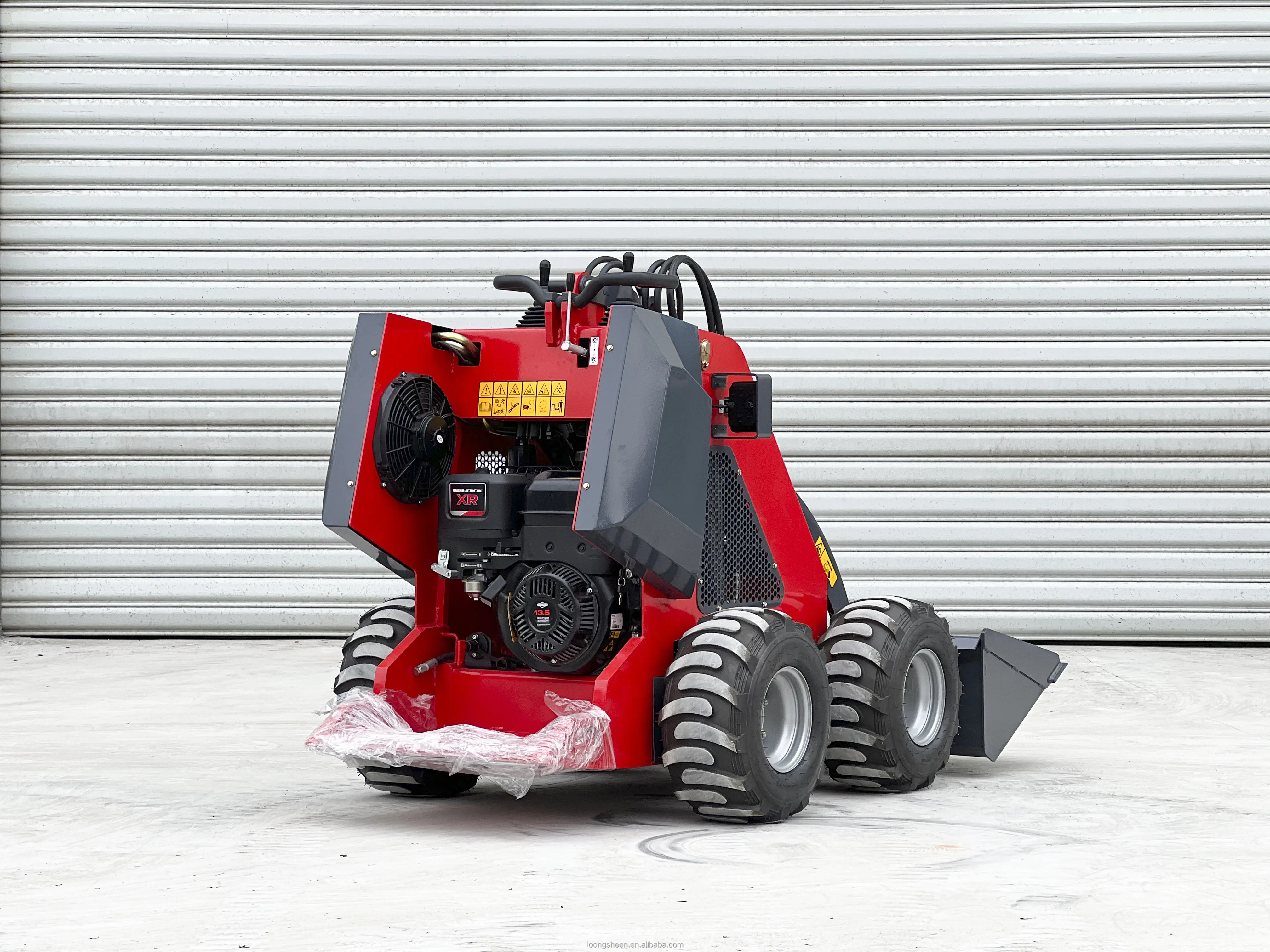 4 Wheel Tire Driving 0.5 Ton Hot Small Skid Steer Loader for Sale China Brand New Skid Steer Loader