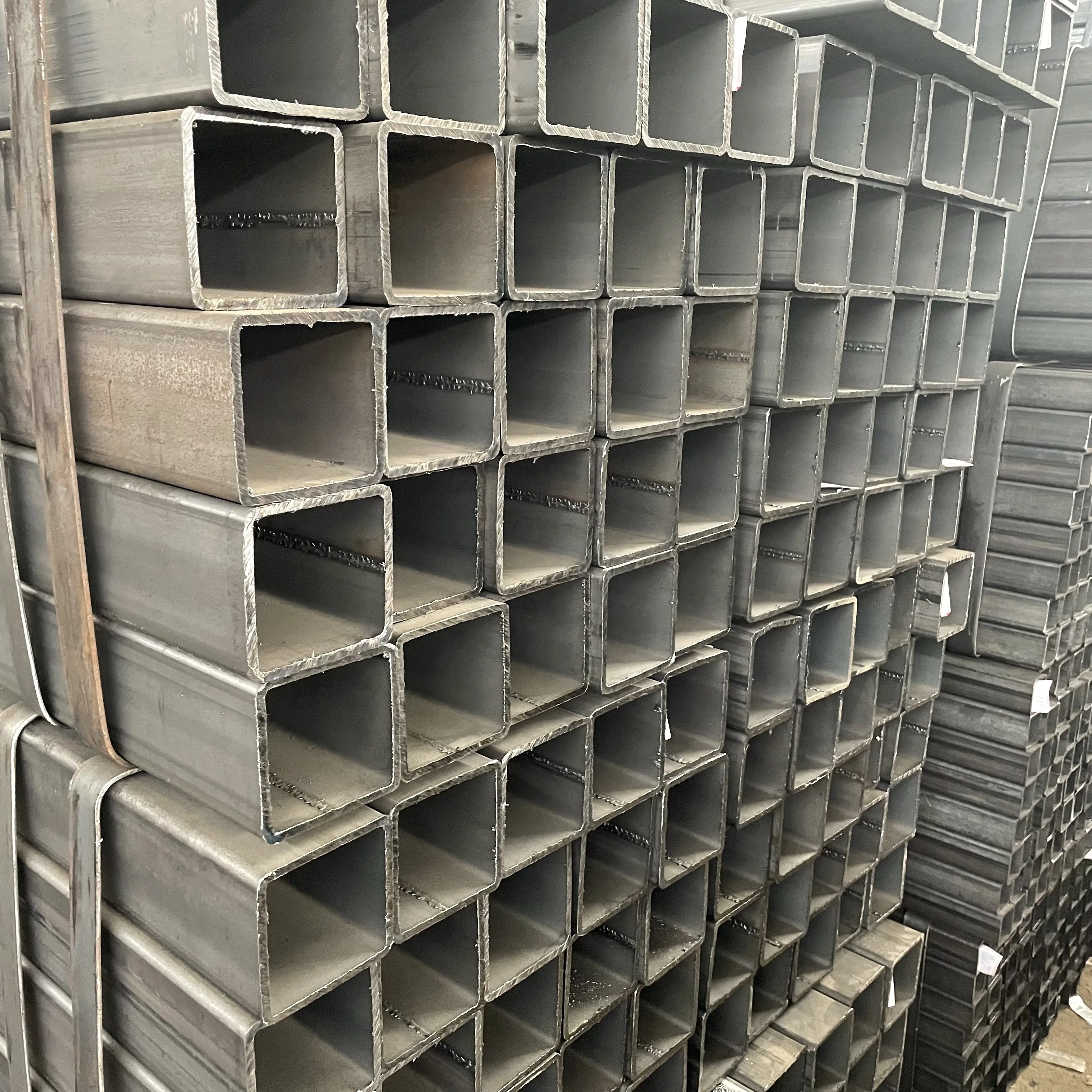 High Quality Astm A500 SHS RHS ASTM A500 STEEL 100x100 MS Galvanized Square Tube Hollow Section Rectangular Pipe Price List Prod