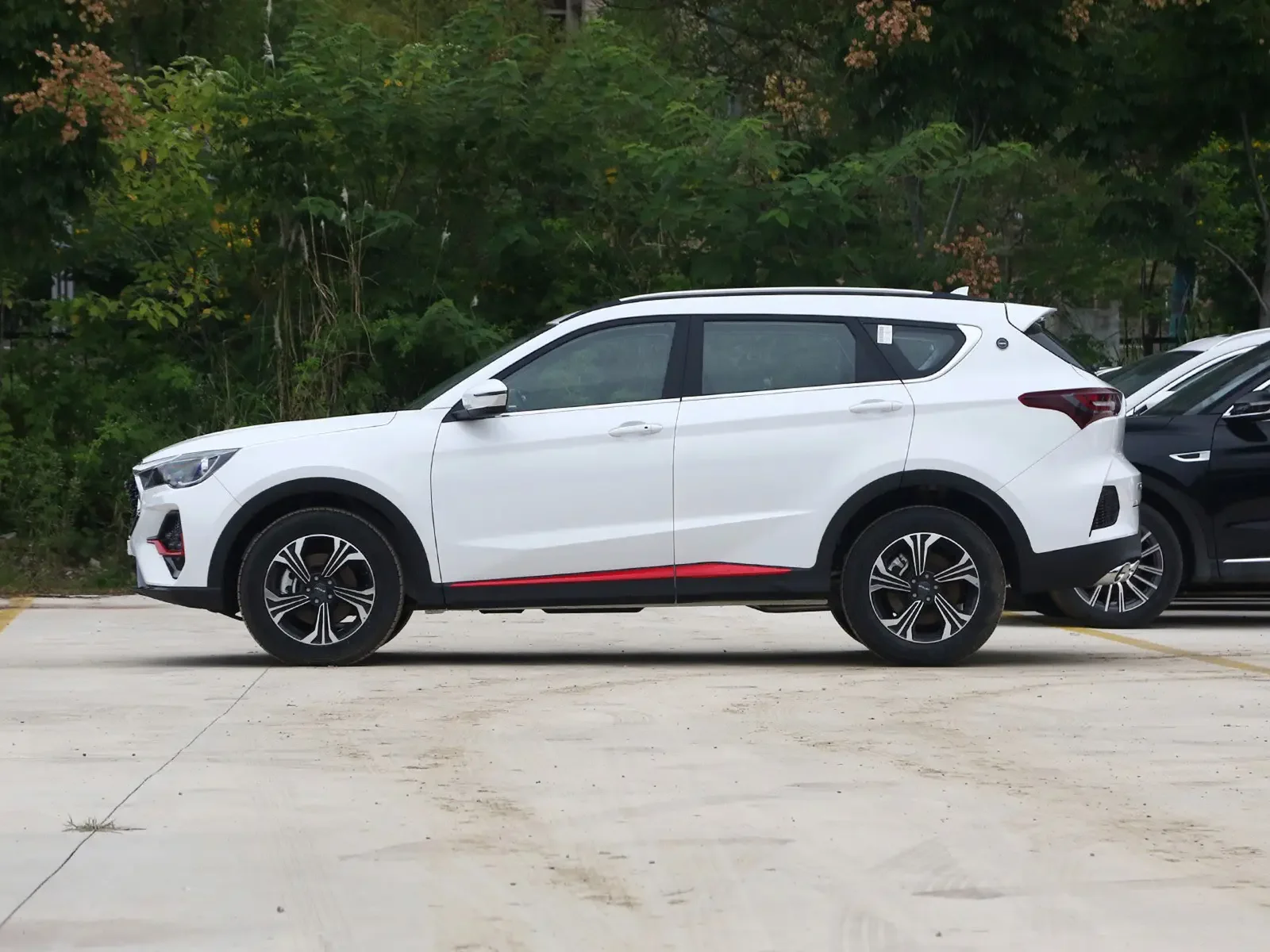 new cars used cars Jetour X70 2023 1.5T DHT Lightning01 02 plug-in hybrid Car SUV X70 X90 PRO C-DM PLUS EV
