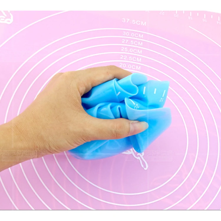 OEM&ODM Multi Functional Cookie Pastry Cutting Board Kitchen Baking Supplies Silicone Kneading Mat
